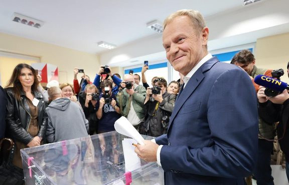 Bầu cử địa phương tại Ba Lan: Đảng cầm quyền chật vật trong “phép thử”