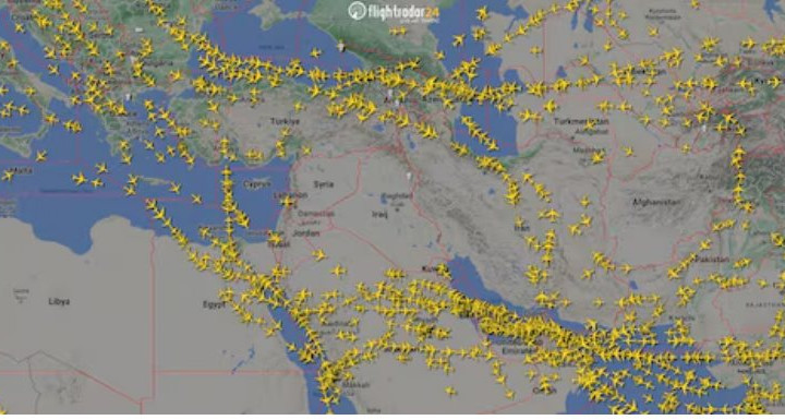 Ngành hàng không Trung Đông hỗn loạn vì cuộc tấn công của Iran vào Israel