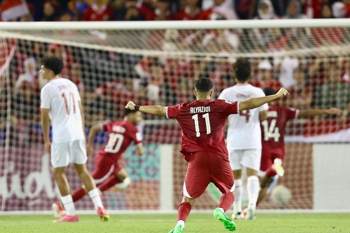 Bị đuổi hai người, U23 Indonesia gục ngã trước chủ nhà Qatar