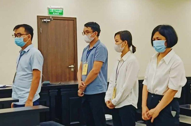 Nhóm bác sĩ Bệnh viện Đa khoa huyện Ba Vì lĩnh án vì liên quan đến Việt Á