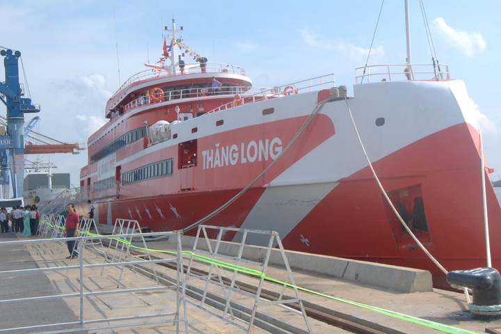 Siêu tàu Thăng Long kết nối TP Hồ Chí Minh - Côn Đảo chính thức đi vào hoạt động