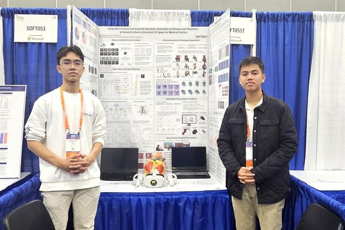 Học sinh Việt Nam giành giải Nhì Hội thi khoa học kỹ thuật quốc tế