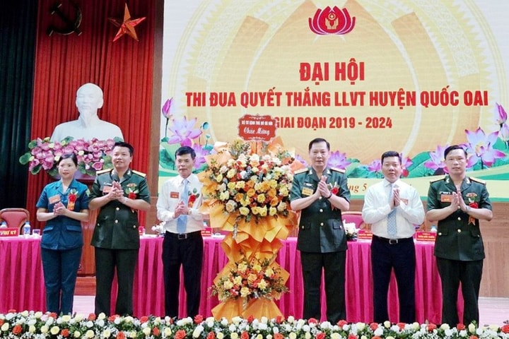 Quốc Oai khen thưởng 33 tập thể, cá nhân trong phong trào thi đua quyết thắng