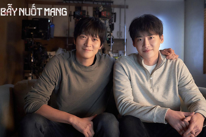 Phim của bộ đôi tài tử Hàn Quốc Gang Dong-won và Lee Jong-suk đổ bộ rạp Việt