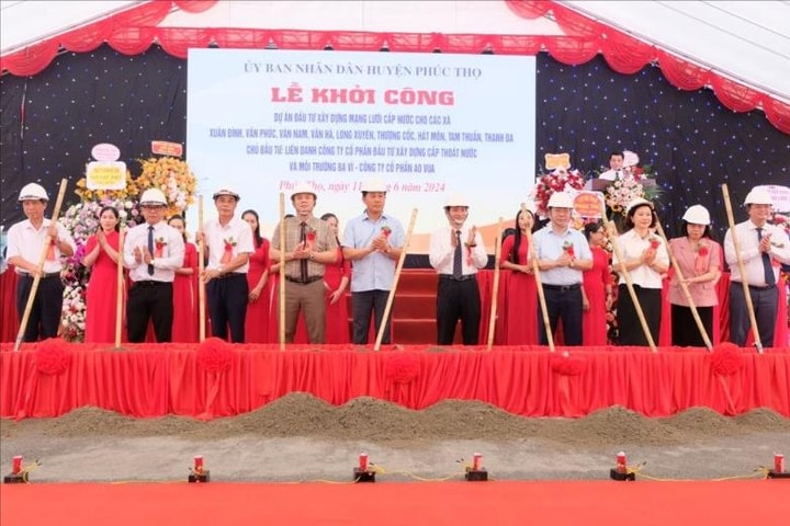 Khởi công xây dựng mạng lưới cấp nước cho 9 xã ở Phúc Thọ