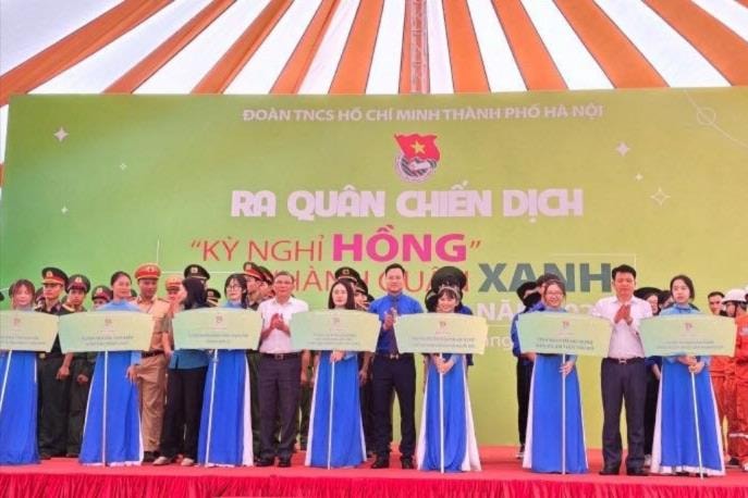 Hà Nội: Ra quân chiến dịch “Kỳ nghỉ hồng” và “Hành quân xanh” năm 2024