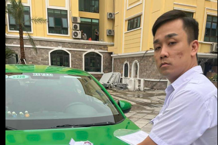 Lái xe taxi kiêm "đại lý" bán lẻ ma túy