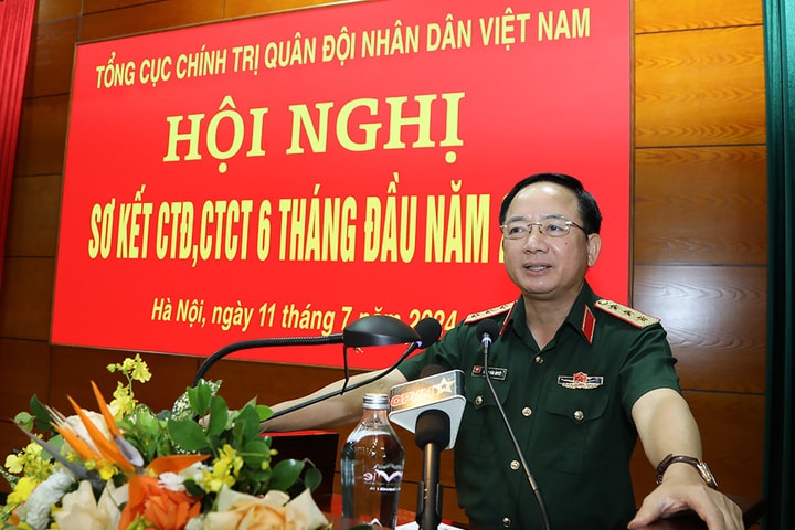 Sớm có chính sách thu hút, trọng dụng nhân tài đối với Quân đội