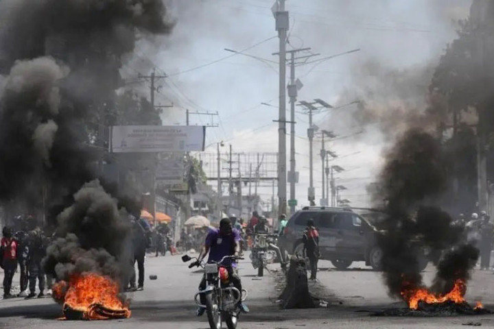 Thủ tướng Haiti ra lệnh cho các băng nhóm hạ vũ khí