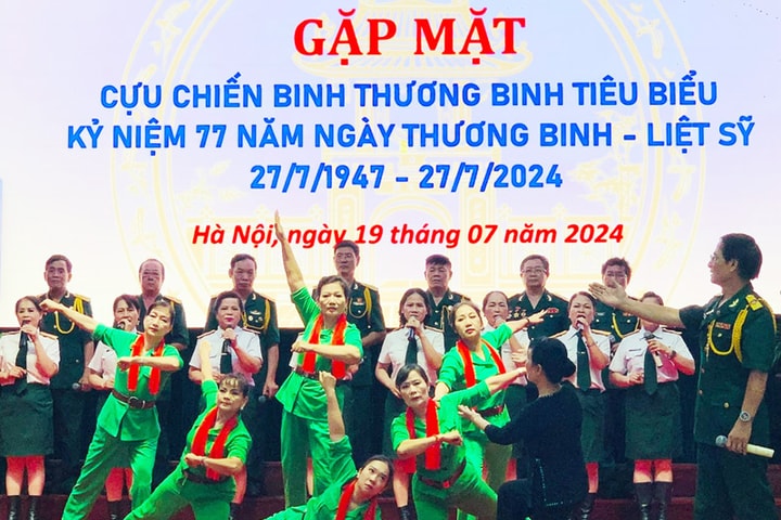 Trao quà tặng 95 thương binh tiêu biểu