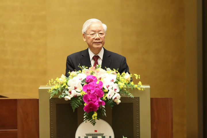 Tổng Bí thư Nguyễn Phú Trọng đối với công tác bảo vệ nền tảng tư tưởng của Đảng