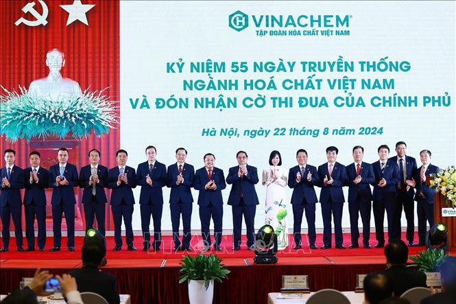 Thủ tướng Phạm Minh Chính: Ngành Hóa chất thực hiện sứ mệnh bằng mệnh lệnh từ trái tim