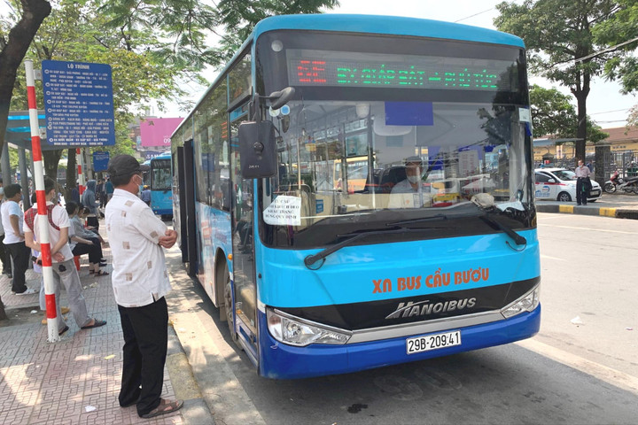 Nghỉ lễ 2-9: Hà Nội chạy hơn 400 lượt tàu đường sắt đô thị/ngày, tăng cường 53 xe buýt