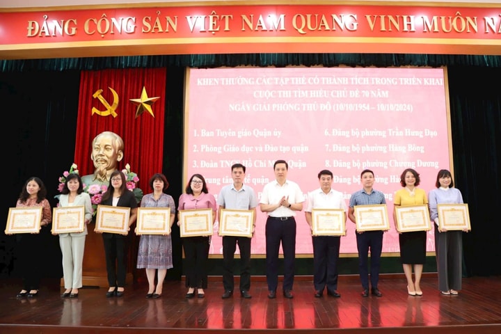 Quận Hoàn Kiếm: Phát huy truyền thống hiếu học trong cộng đồng dân cư