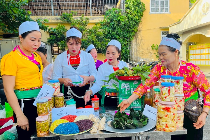 Hội thi tuyên truyền thay đổi “nếp nghĩ, cách làm” đồng bào dân tộc thiểu số