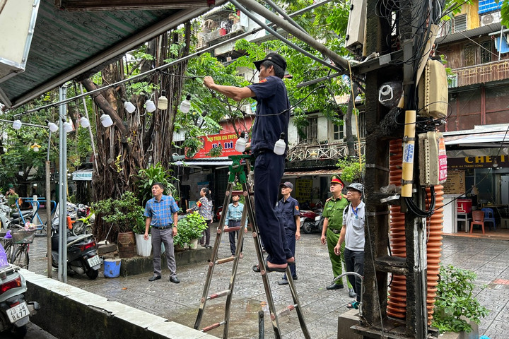 Tăng cường xử lý vi phạm trật tự đô thị, chỉnh trang đường phố chào đón Quốc khánh, năm học mới