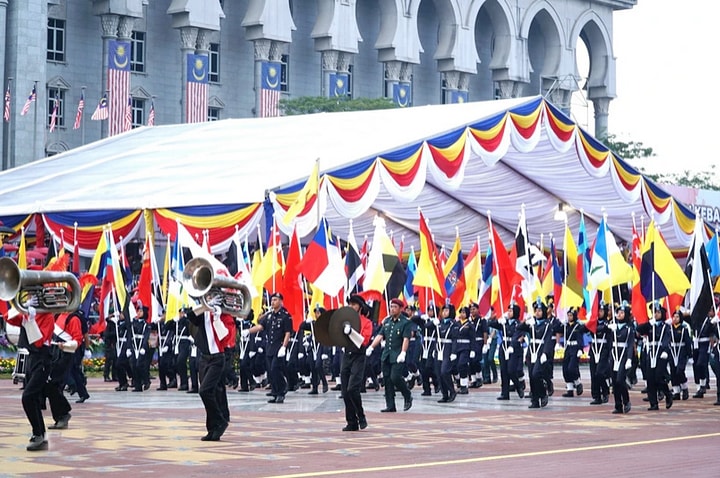 Malaysia kỷ niệm Quốc khánh với lễ diễu hành và trình diễn ấn tượng