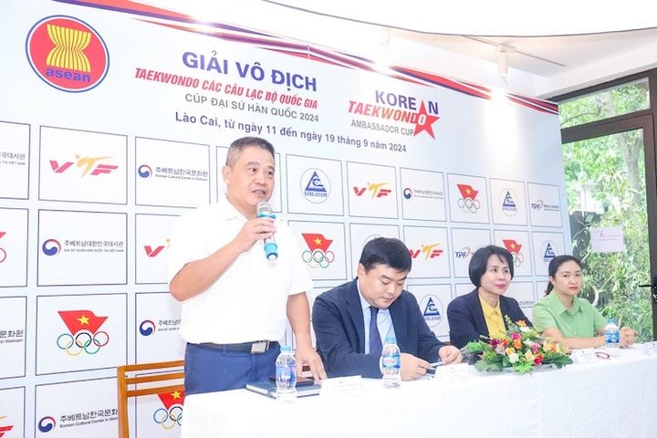 Hơn 1.000 huấn luyện viên, vận động viên dự giải taekwondo các câu lạc bộ quốc gia