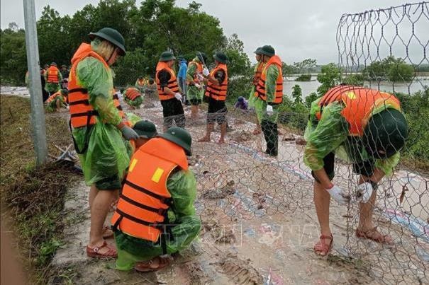 Hà Nội: Kịp thời triển khai xử lý các sự cố đê điều ngay từ giờ đầu