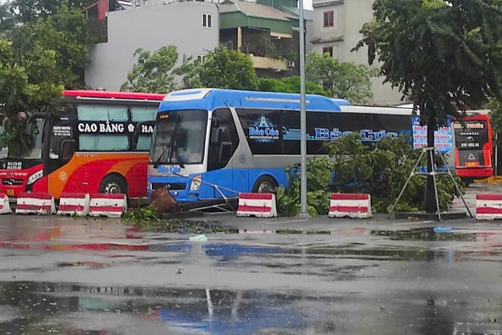 Hà Nội: Tuyệt đối không cho phương tiện lưu thông qua các vùng ngập lụt, sạt lở