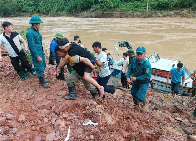 [Podcast] Tin tức ngày 12-9: Đã có hơn 1.100 người thương vong, mất tích do bão số 3 và mưa lũ