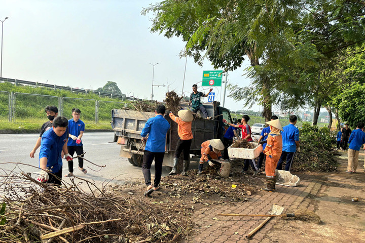 Phường Trần Phú (Hoàng Mai): Đoàn kết khắc phục hậu quả bão lũ