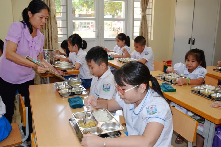 Mê Linh chú trọng an toàn thực phẩm trong trường học