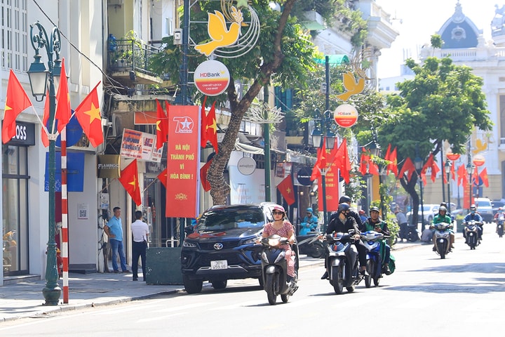 Hà Nội phát động phong trào thi đua chào mừng đại hội Đảng các cấp