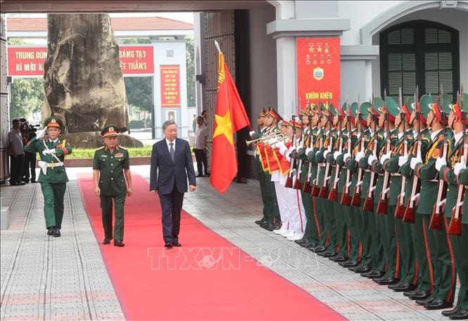 Tổng Bí thư, Chủ tịch nước Tô Lâm thăm và làm việc với Tổng cục II, Bộ Quốc phòng