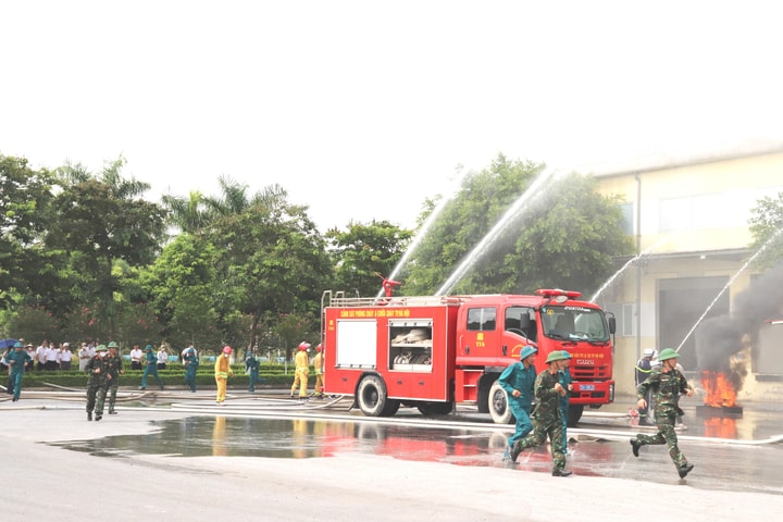 Hà Nội: “Đi từng ngõ, gõ từng nhà” tuyên truyền toàn dân tham gia phòng cháy, chữa cháy