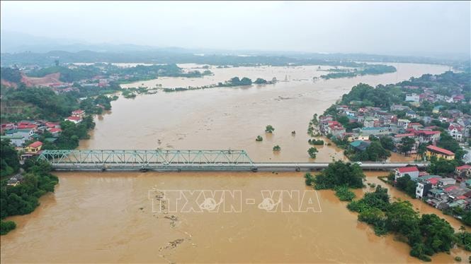 Cấm cầu Yên Bái từ 17h ngày 3-10