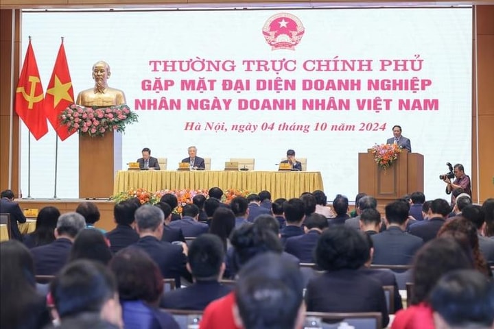 Thủ tướng Phạm Minh Chính: Doanh nghiệp, doanh nhân Việt Nam thực hiện "5 tiên phong" phát triển cùng đất nước