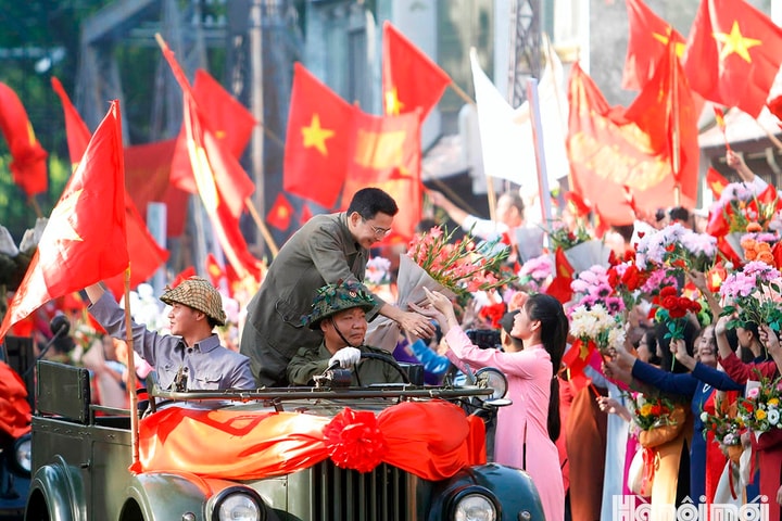 Hùng tráng “Ngày hội Văn hóa vì hòa bình” chào mừng kỷ niệm 70 năm Ngày Giải phóng Thủ đô