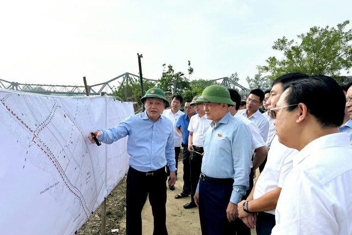 Không để phát sinh vi phạm vùng bãi, ven đê sông Hồng trên địa bàn quận Ba Đình