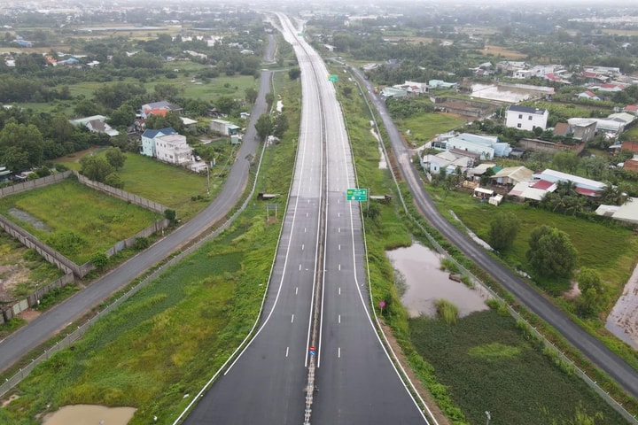 Đô thị phát triển, hạ tầng đồng bộ ở cửa ngõ phía Tây thành phố Hồ Chí Minh