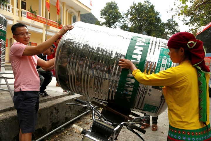 Hà Giang thu hút khách du lịch thiện nguyện