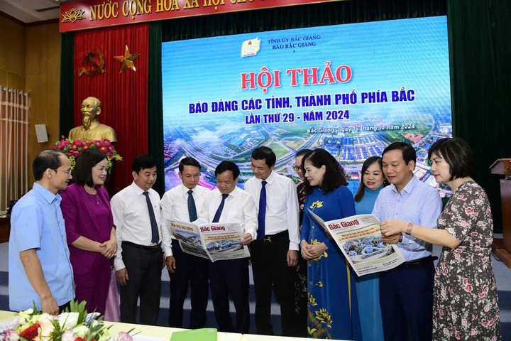 Báo Đảng - “cầu nối” thông tin, thúc đẩy phát triển kinh tế địa phương