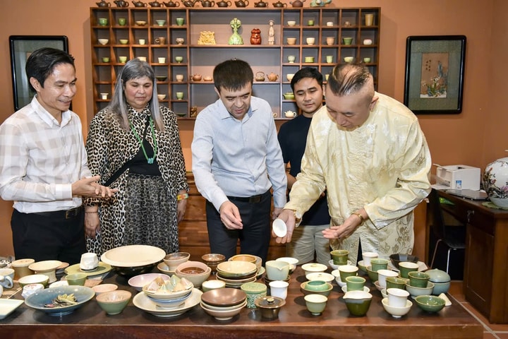 Sớm đưa Bát Tràng là thành viên Mạng lưới các thành phố Thủ công sáng tạo toàn cầu