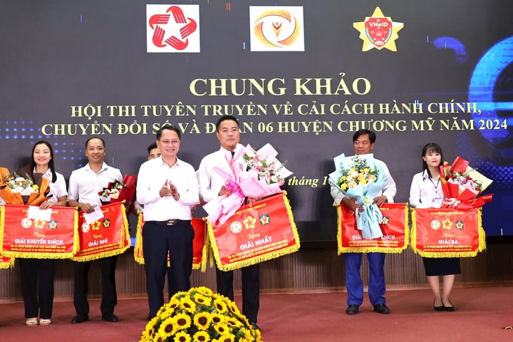 Chương Mỹ: Xã Thủy Xuân Tiên đạt giải Nhất hội thi cải cách hành chính, chuyển đổi số