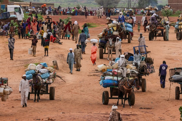 30% dân số Sudan phải di tản do xung đột