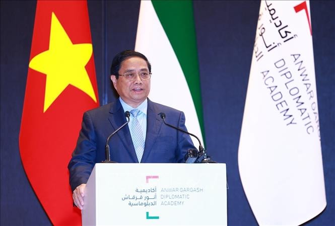 Thủ tướng Chính phủ Phạm Minh Chính phát biểu chính sách tại Học viện Anwar Gargash của UAE