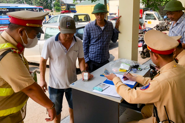 Nhận diện, đấu tranh tội phạm ma túy từ cửa ngõ, bến xe