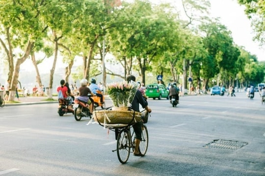 Hà Nội ít mây, ngày nắng, sáng sớm và đêm trời lạnh