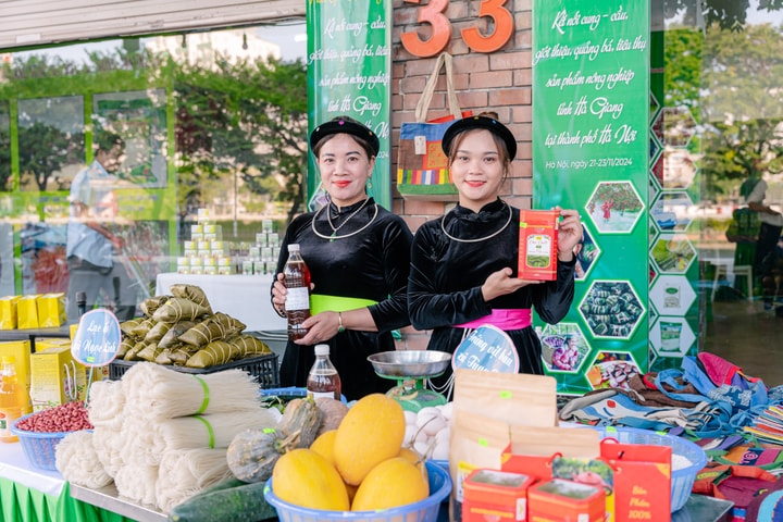 Hội Nông dân thành phố Hà Nội và tỉnh Hà Giang kết nối tiêu thụ nông sản an toàn