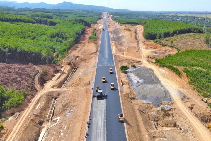 Việt Nam - Kỷ nguyên vươn mình: Quyết liệt kiểm soát, loại bỏ lãng phí