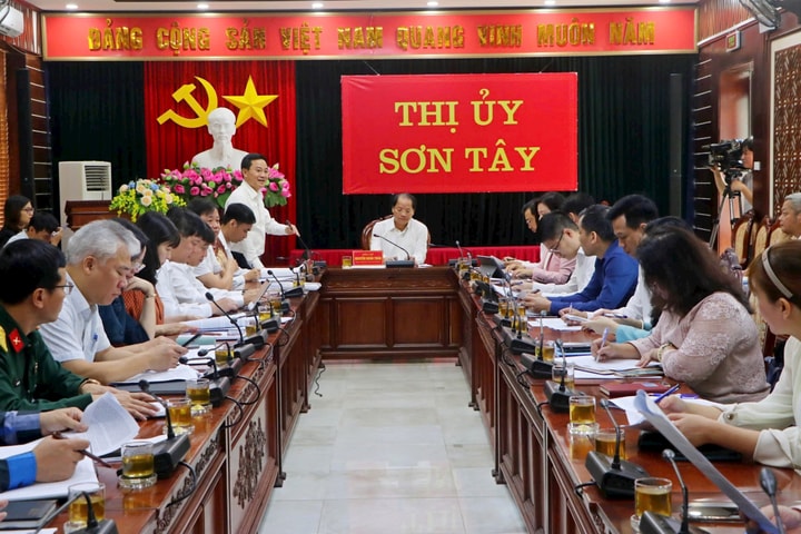 Xây dựng Sơn Tây thành đô thị văn hóa - lịch sử của Thủ đô