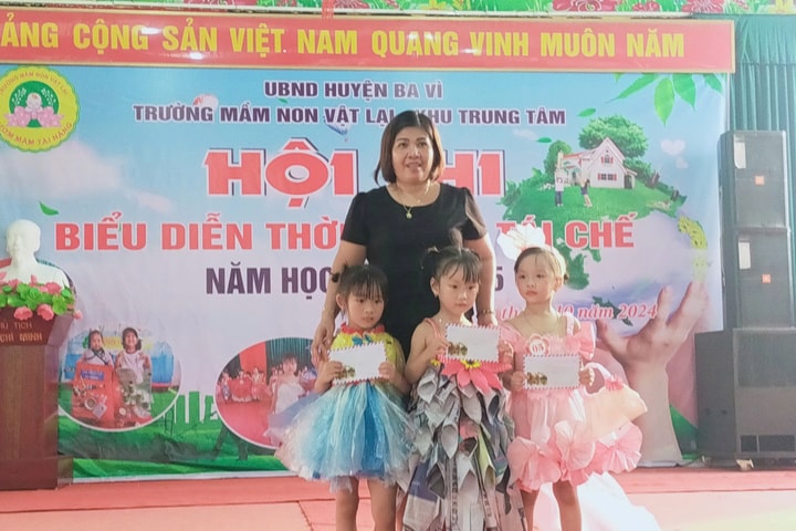 Cô giáo Đặng Minh Huệ: Tấm gương sáng trong sự nghiệp “trồng người”