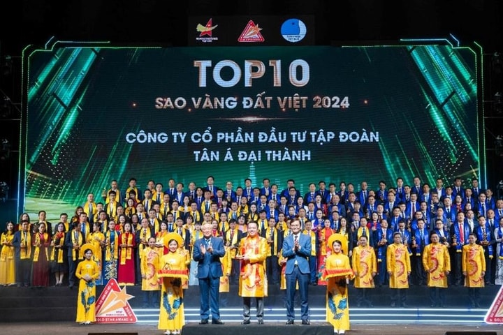 Tập đoàn Tân Á Đại Thành được vinh danh Top 10 Sao Vàng đất Việt 2024