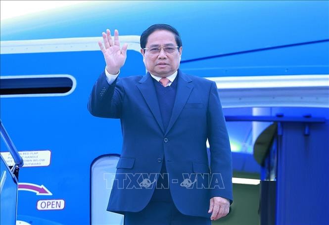 Thủ tướng Chính phủ Phạm Minh Chính lên đường thăm, làm việc tại Lào