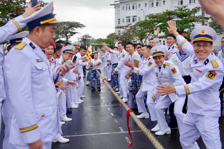 Nhiều hoạt động sôi nổi mừng Đảng, mừng Xuân tại Vùng 3 Hải quân